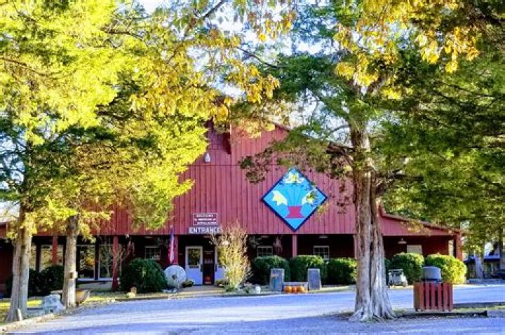 #2,319 Anvil Shoot.
– Laurel Mercantile