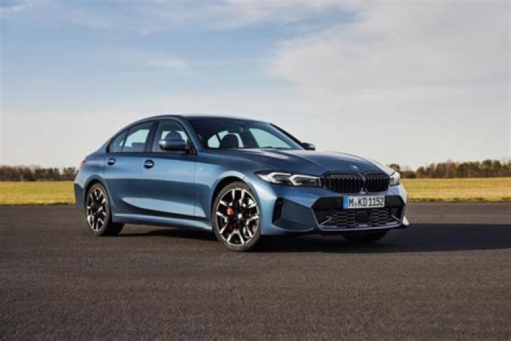 2023 BMW 3-Series Price, Mileage, Performance, 0-60 MPH