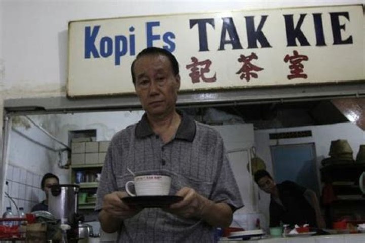 8 Kedai Kopi Legendaris di Jakarta, Kopi Es Tak Kie sampai Kwang Koan Kopi Johny