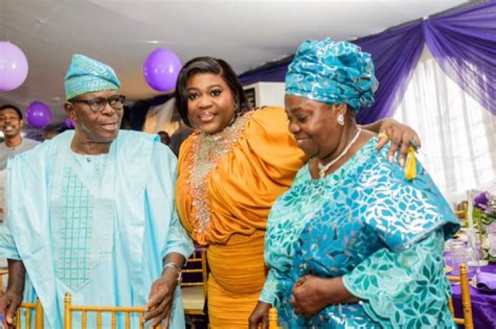 Afro-pop sensation, Deinde Okubajo finds new home at Davido’s DMW