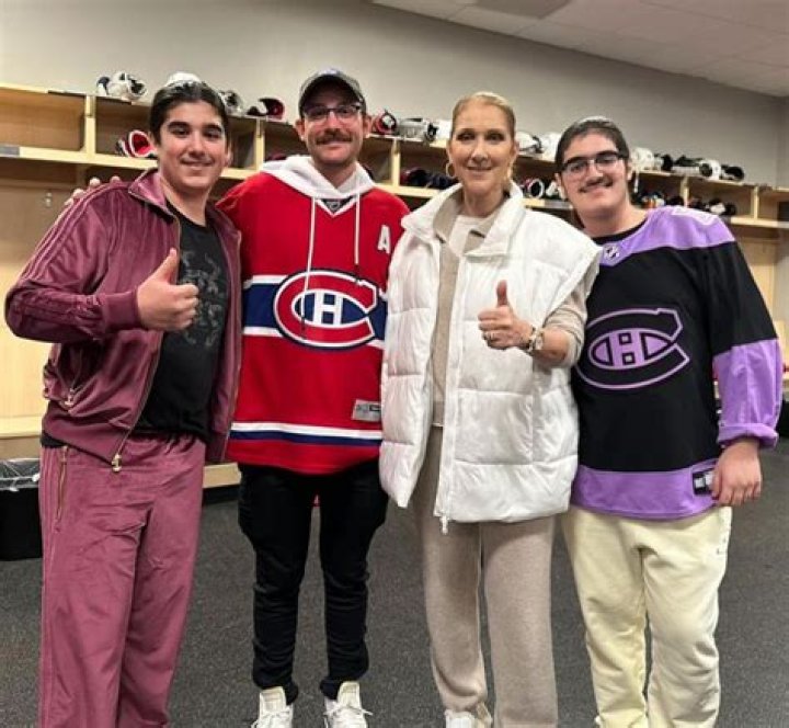 Alejandro SABELLA makes public appearance at Estudiantes match