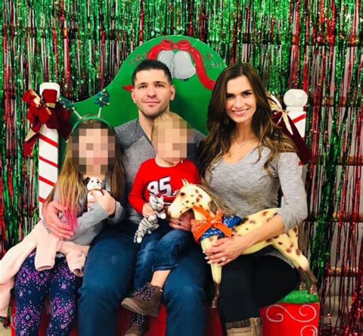 Alina Page Wikipedia: Lady Jump to Death leaving Kids & Husband