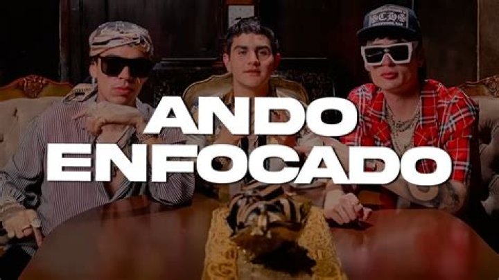 Ando Enfocado Letras - Ando Enfocado Traducciones