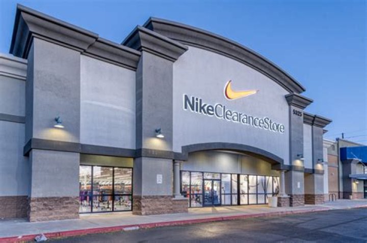 Arizona Mills Mall opens 4 new stores including first Adidas Clearance Store in the nation