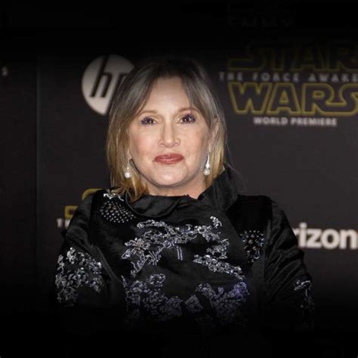 Carrie Fisher - Bio, Net Worth, Height