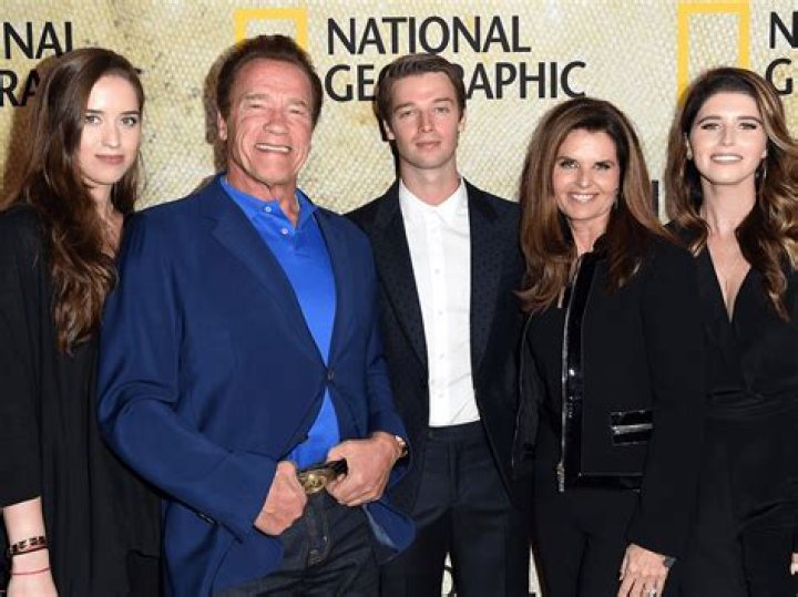 Christina Schwarzenegger Siblings, Height, Age, Wiki, College【 Bio 】