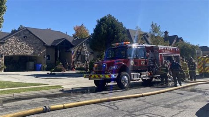 Family displaced after fire, explosion in Pleasant View home