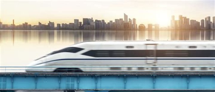 First high-speed train from Fuzhou to Hong Kong sets off - Xinhua