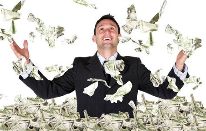 How I Enjoyed Valentine’s Day as a Single Person Who Won the Lottery