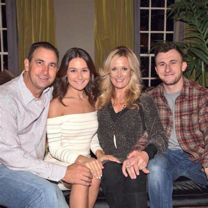 Inside the Life Of Meri Manziel – Johnny Manziel’s Only Sister