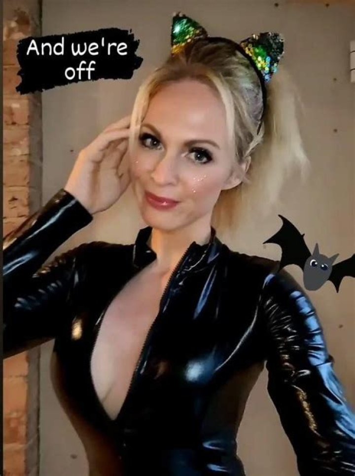 Jo Blythe - FamousFix.com