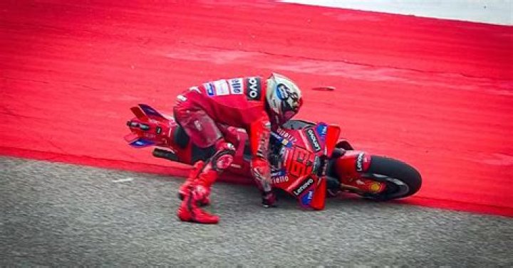 Marc Marquez crashes Ducati for first time after purposely ‘increasing the risk’ | MotoGP