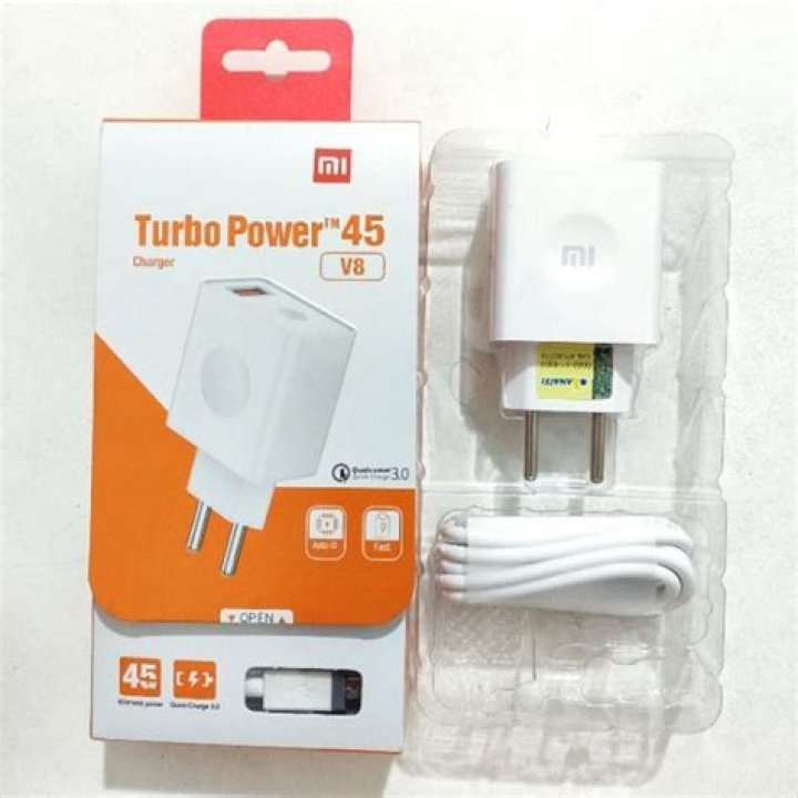 Mi 45 Letras - Mi 45 Traducciones