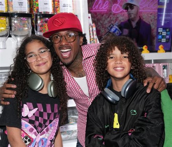 NICK CANNON’S OLDEST SONS SHOW ‘BROTHERLY LOVE’