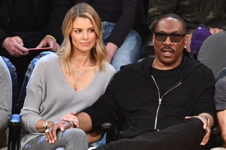 PAIGE BUTCHER REVEALS THAT SHE AND EDDIE MURPHY ARE EXPECTING A BOY