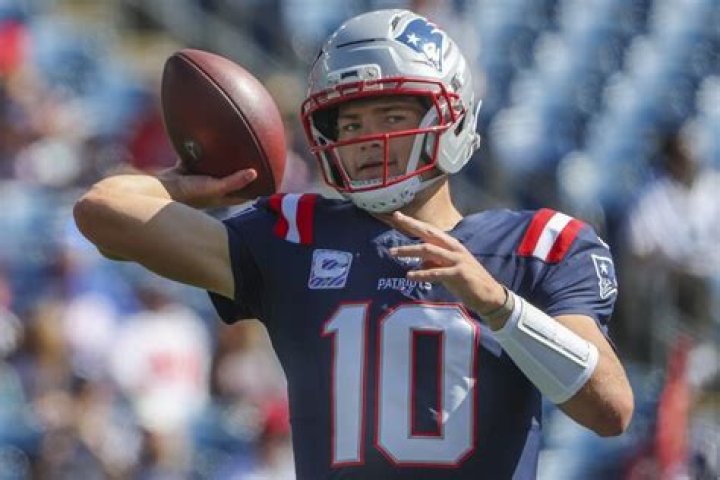 Patriots targeting right QB to lead team in 'right direction' | National