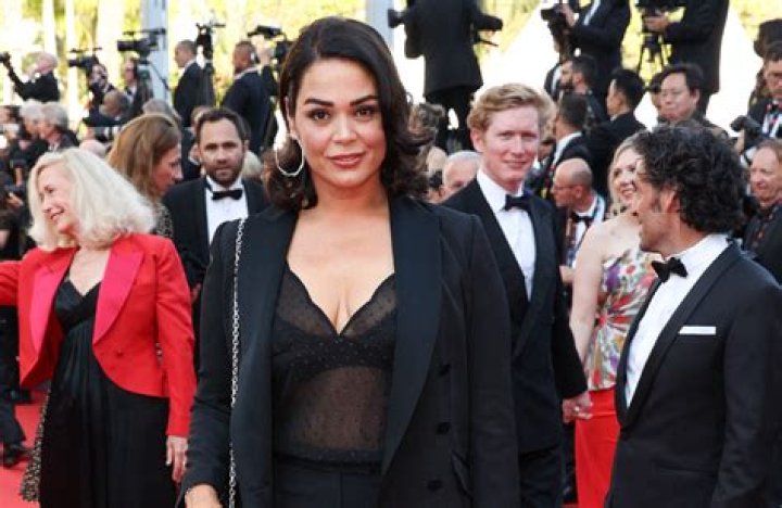 Qui Est Lola Dewaere