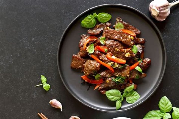 Resep Thai Beef Basil, Tumis Daging Sapi Khas Thailand