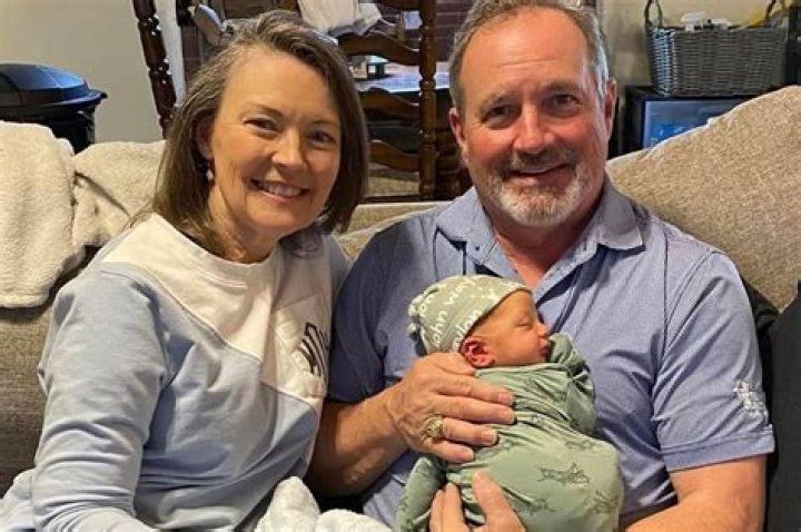 “SUGAR” SHANE MOSLEY’S WIFE FILES FOR DIVORCE; WANTS CUSTODY OF KIDS