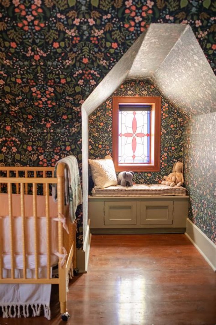 The Country House
– Laurel Mercantile