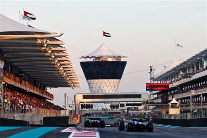 The mind-blowing logistics of how F1 flies 20 hours from Las Vegas to Abu Dhabi | F1