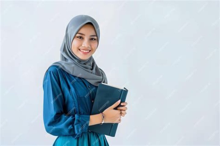 The Oxford Pass Out Mohammed Hijab Education: Latest Twitter Bash