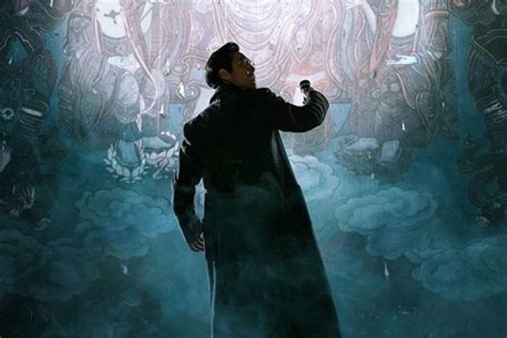 The Sixth Finger, Saudara Kembar yang Penuh Misteri