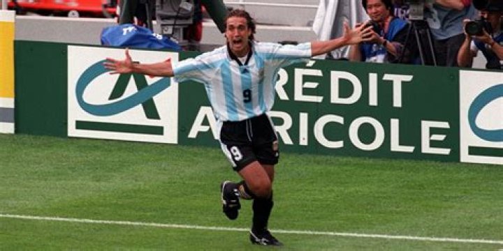 World Cup countdown: 50 days, Argentina moment number 44, Gabriel BATISTUTA